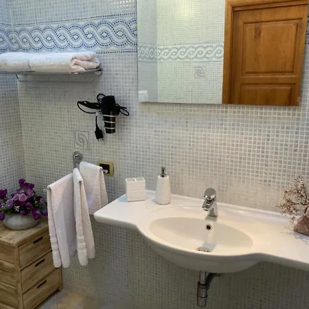 Πανσιόν Le Bougainvillea 3*