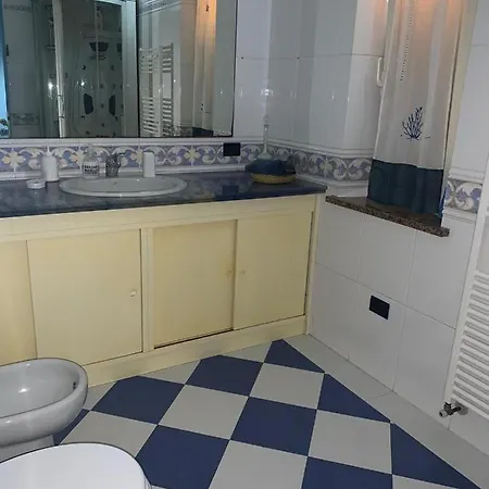 Le Bougainvillea 3* La Maddalena (Sassari)