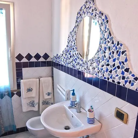 Le Bougainvillea 3* La Maddalena (Sassari)