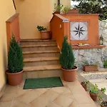 Le Bougainvillea Pensión 3*