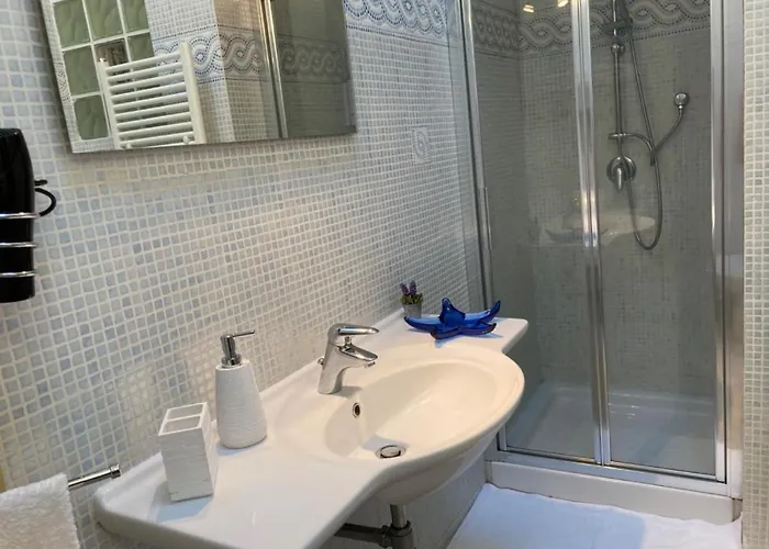 Le Bougainvillea ゲストハウス 4*