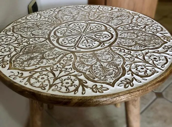 ゲストハウス Le Bougainvillea 4*