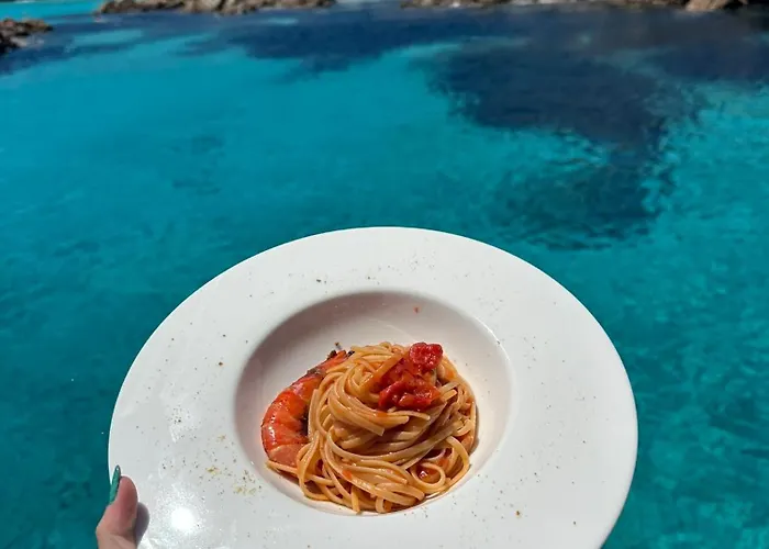 Le Bougainvillea ゲストハウス ラ・マッダレーナ